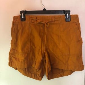 Brand new orange stretchy shorts